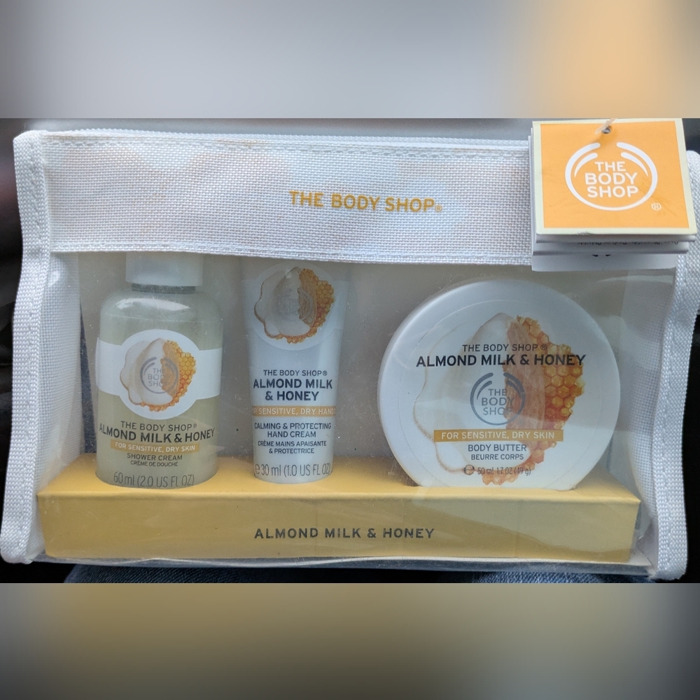 The Body Shop Almond Milk & Honey Body Care Trio